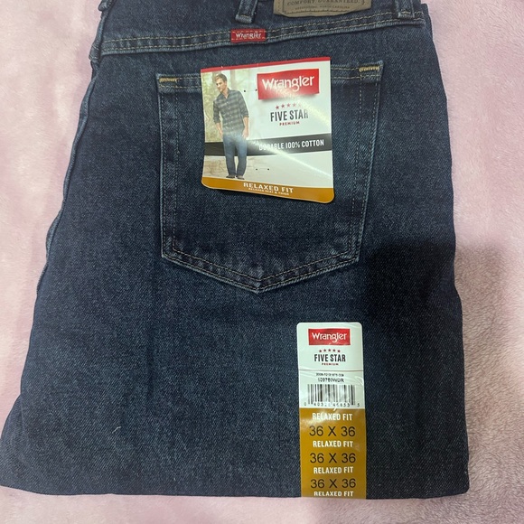 Wrangler Men's Blue Jeans Lot - Picture 3 of 9